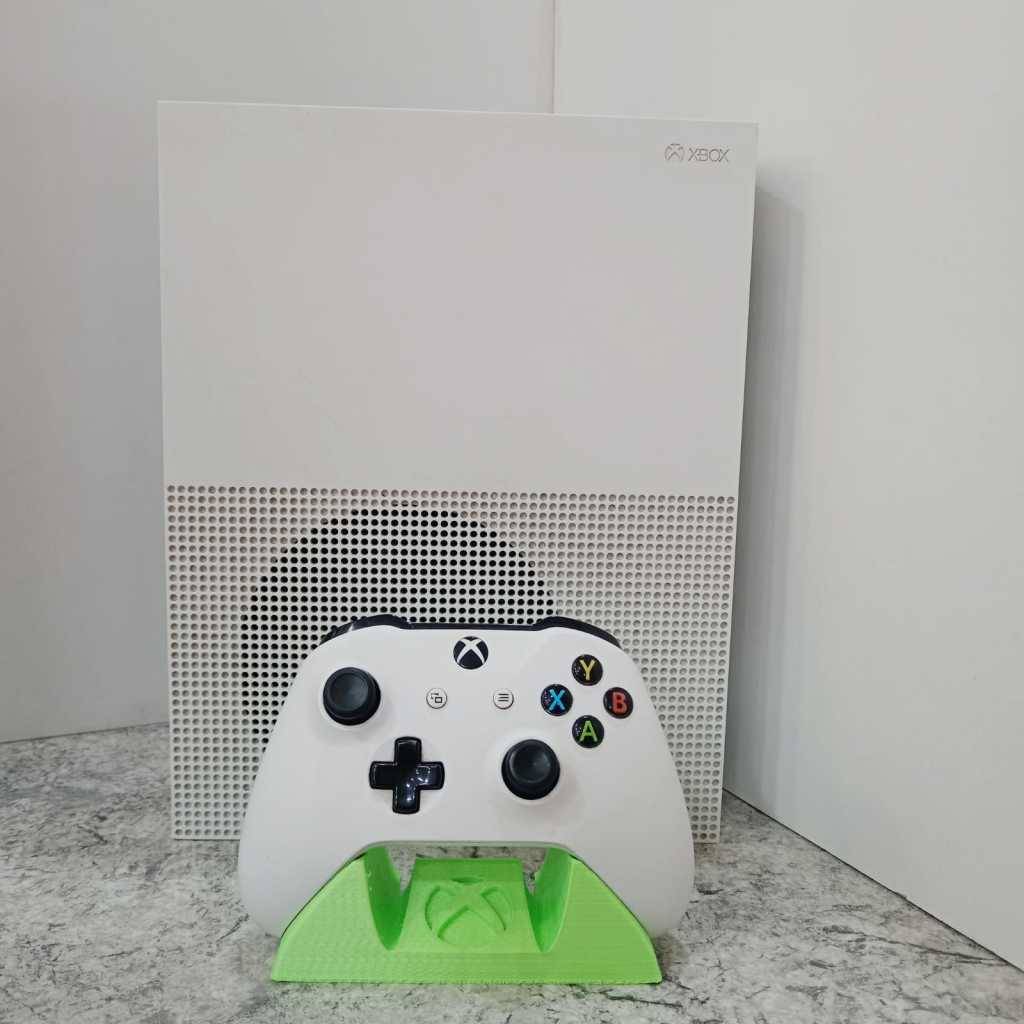 Xbox Xbox One Disc Edition PreOwned for sale in Pretoria / Tshwane